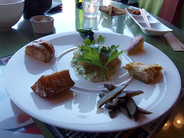 f0052269_1661155.jpg