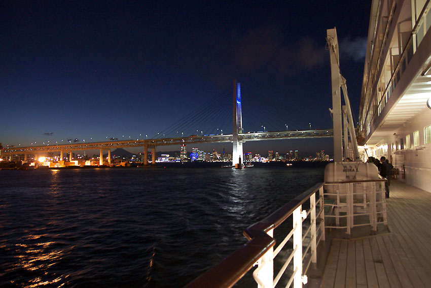 e0153076_1382983.jpg