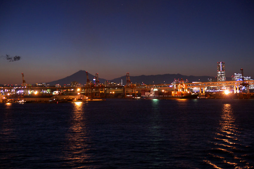 e0153076_1393057.jpg