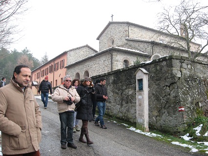 f0234936_0482372.jpg