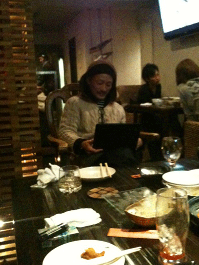 e0187341_22102154.gif
