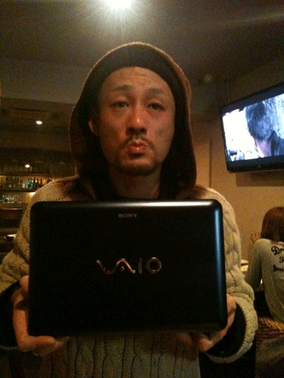 e0187341_229394.gif