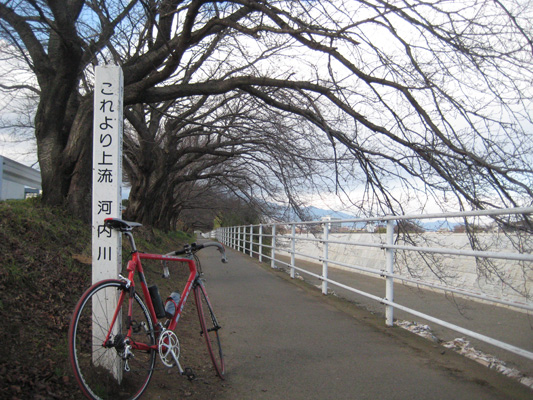 b0097200_0312283.jpg