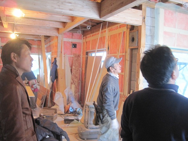 f0202703_231471.jpg