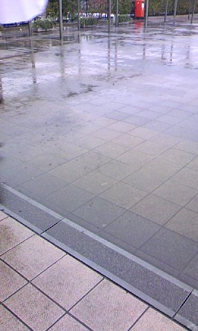 f0107072_2384399.jpg