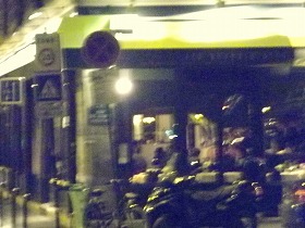 f0041600_3244395.jpg