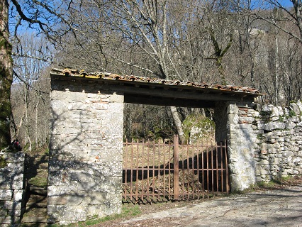 f0234936_8172718.jpg