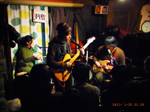 a0118021_647408.jpg