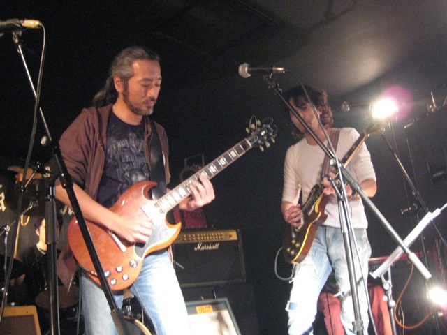 d0066024_2359158.jpg