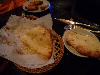 b0003235_0143886.jpg
