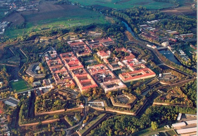 e0038811_8103272.jpg