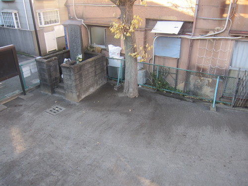 b0194405_18435064.jpg