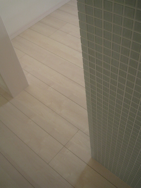 e0158363_1282064.jpg