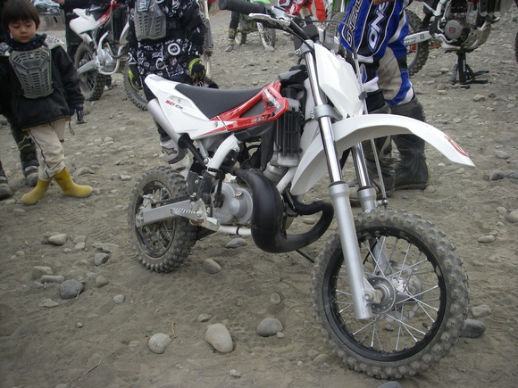 b0024266_16393688.jpg