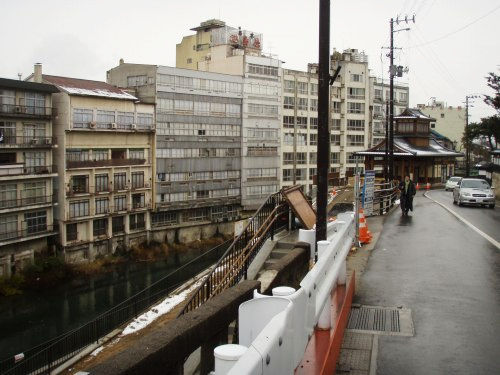 b0050067_028347.jpg