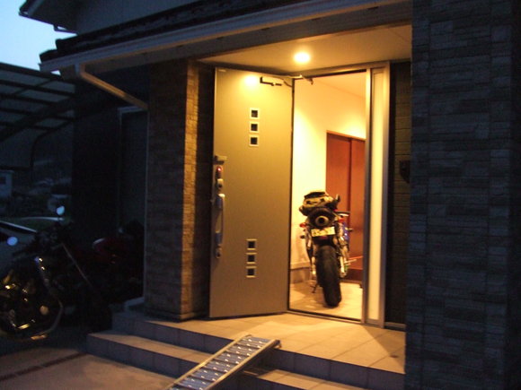 a0186689_1165417.jpg