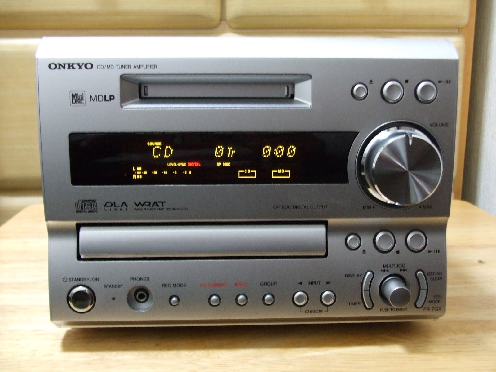 ONKYO オンキヨー（オンキョー） FR-V77 CD/MDチューナーアンプ CD/MD 