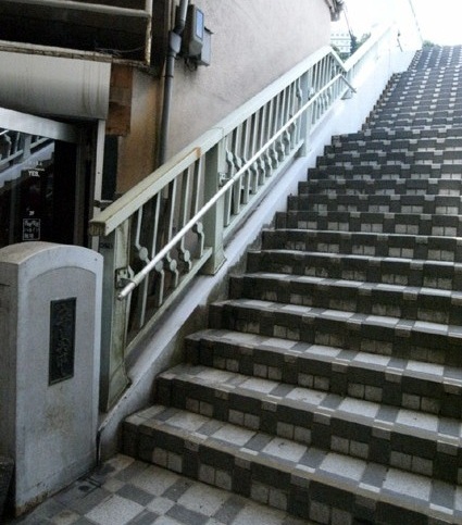 e0043700_2242341.jpg