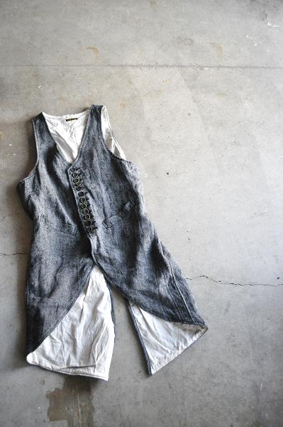 KAPITAL Linen Serge Tail Vest : un.regard.moderne
