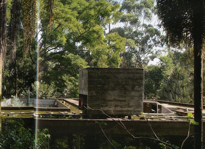 e0235528_1181570.jpg