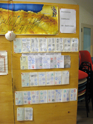 f0234936_2295799.jpg
