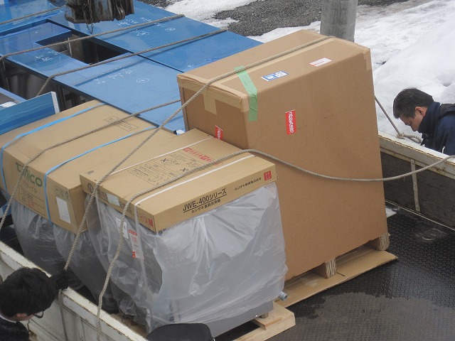 f0202703_2494038.jpg