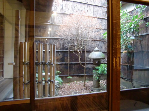 f0211892_23403977.jpg