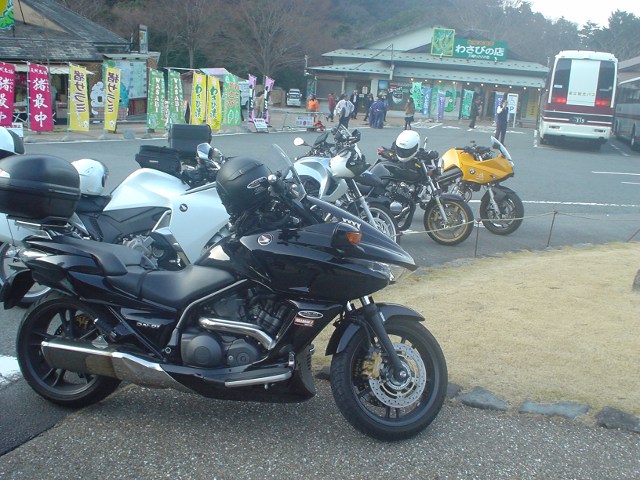 a0116205_1694750.jpg