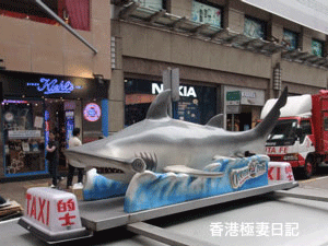 f0190653_8362978.gif