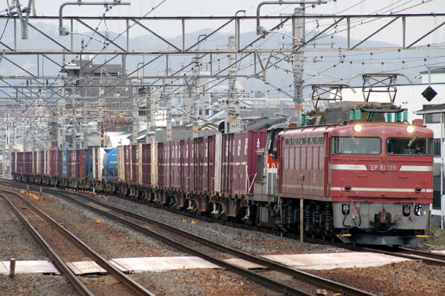 f0014380_02407.jpg