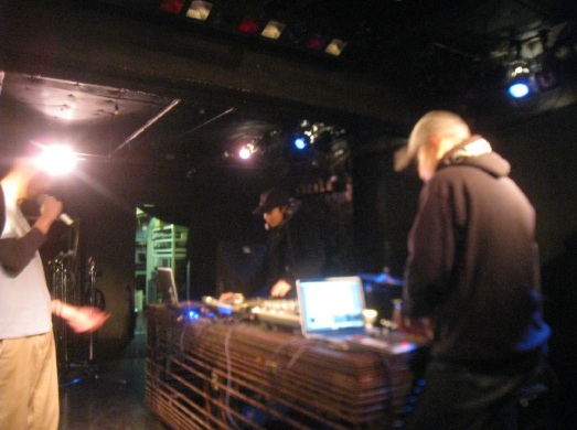 f0110713_232224.jpg