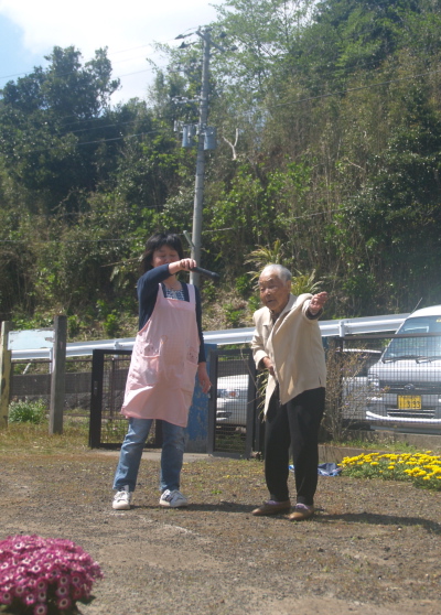 e0089001_2232330.jpg