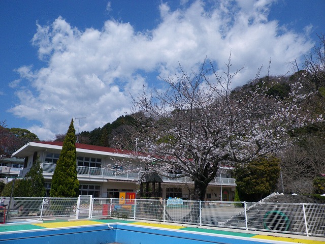 e0078069_5513643.jpg