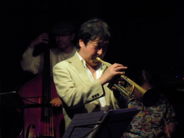 b0213134_1643612.jpg