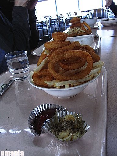 b0061004_055290.jpg