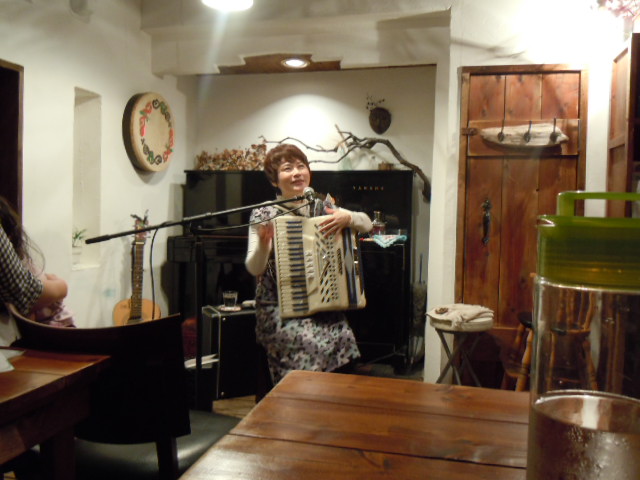 f0164515_0345849.jpg