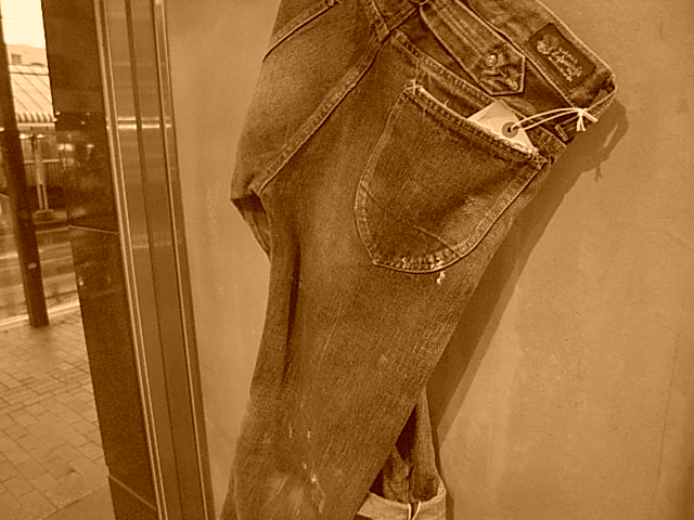 e0187341_1962389.jpg