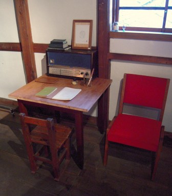 e0232779_234023.jpg