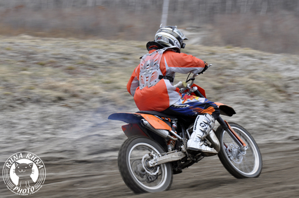 f0210380_8393156.jpg