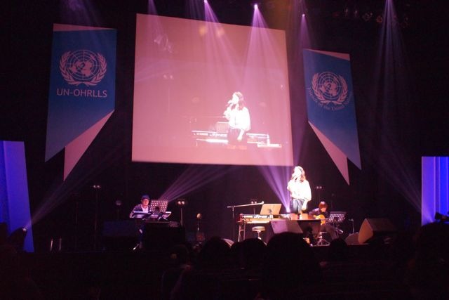 f0000655_16303077.jpg