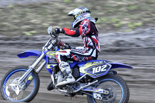 f0210380_12525015.jpg