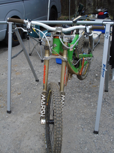 e0015108_77125.jpg