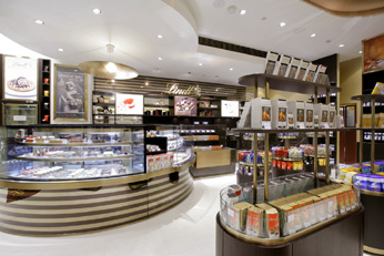 e0142170_1357717.jpg