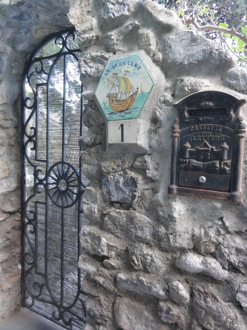 f0196014_10231497.jpg