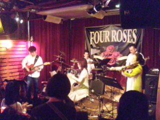f0014209_23553512.jpg