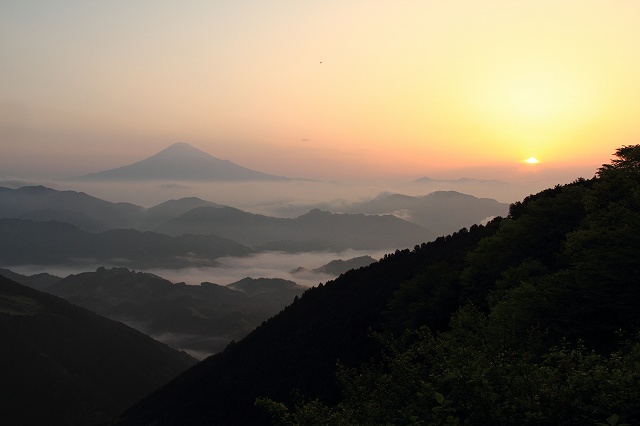 a0188405_1857336.jpg