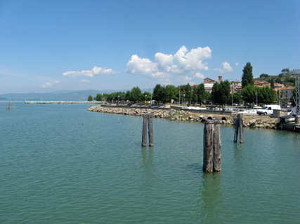 f0234936_23131752.jpg