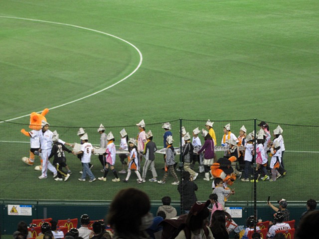 f0039907_13885.jpg