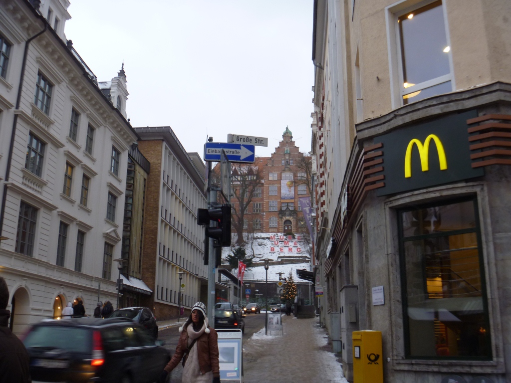 a0035172_2327503.jpg