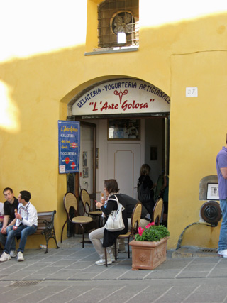 f0234936_2371751.jpg